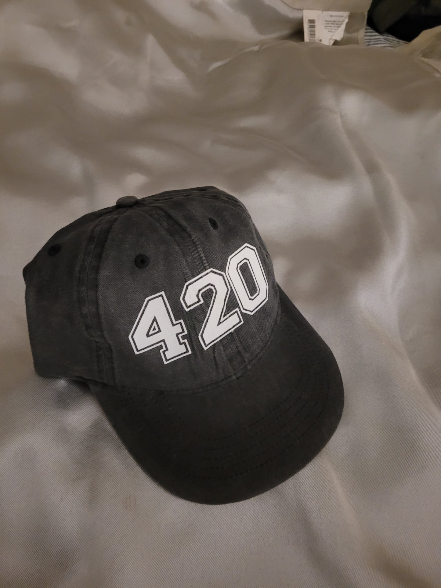 Cannabis hat